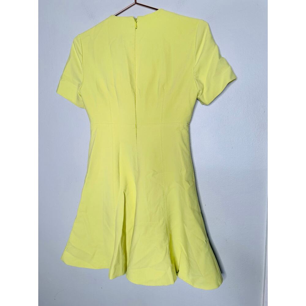 CINQ Á SEPT Neon Yellow Shoulder Cutouts Flared Hourglass Alyssa Dress Size 2 - Picture 8 of 11